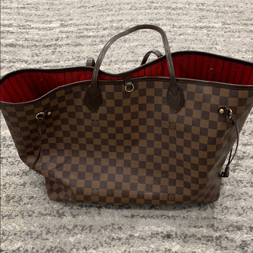 Louis vuitton bag